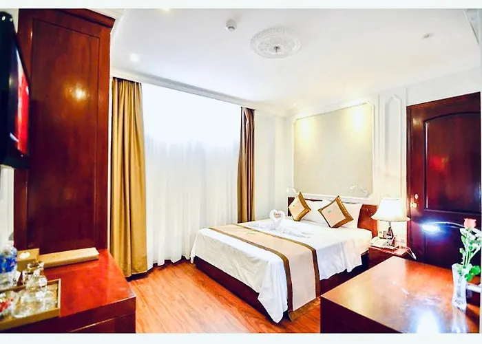 Orange Hotel - City Center Danang, Near Dragon Bridge, Han River