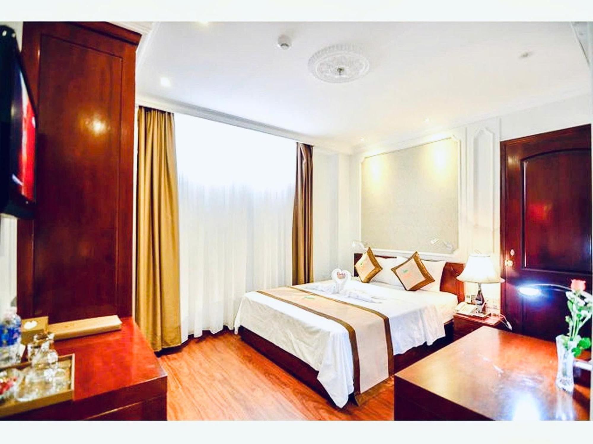 Hotel Orange - Center Danang, Near Dragon Bridge, River Da Nang
